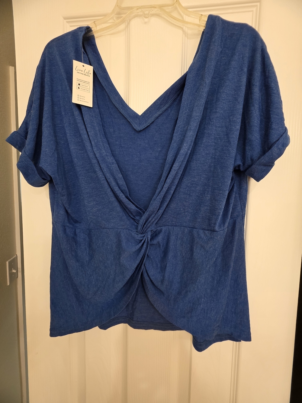 Cupshe Women's Blue V-Neck Short Sleeve Top - Picture 7 of 7